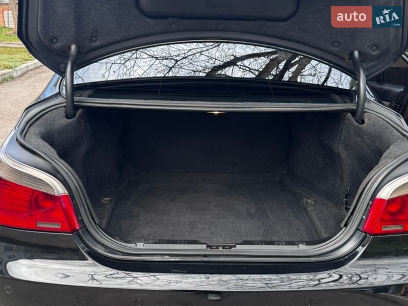 Седан BMW 5 Series 2004 в Ржищеве фото 30 Седан BMW 5 Series 2004 в Ржищеве