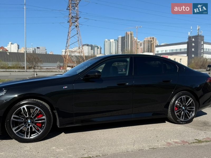 Седан BMW 5 Series 2025 в Киеве фото 6 Седан BMW 5 Series 2025 в Киеве