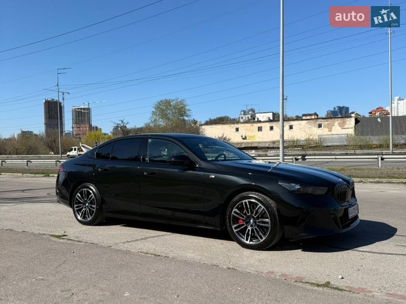 Седан BMW 5 Series 2025 в Киеве фото 11 Седан BMW 5 Series 2025 в Киеве