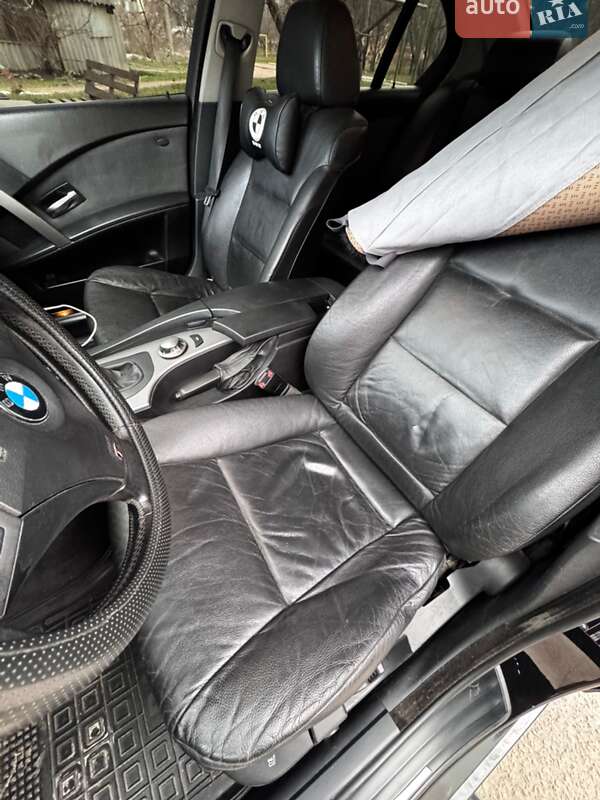 Седан BMW 5 Series 2004 в Ржищеве фото 36 Седан BMW 5 Series 2004 в Ржищеве