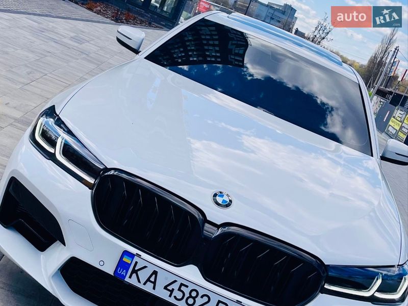 Седан BMW 5 Series 2017 в Кропивницькому