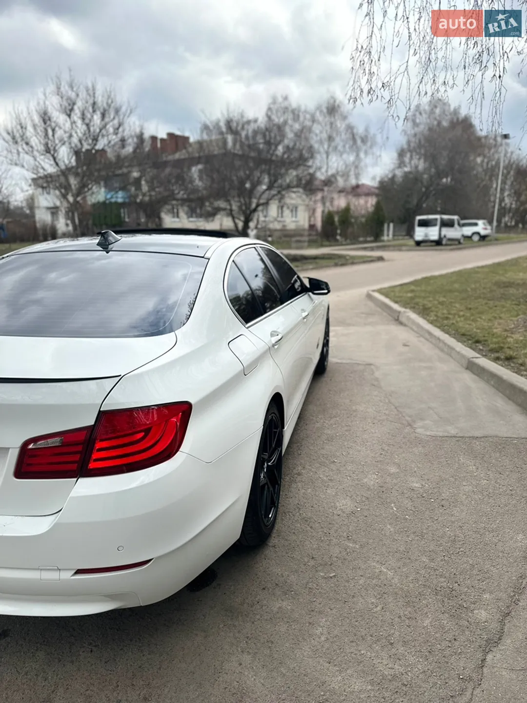 2010 BMW 5er - мініатюра 14