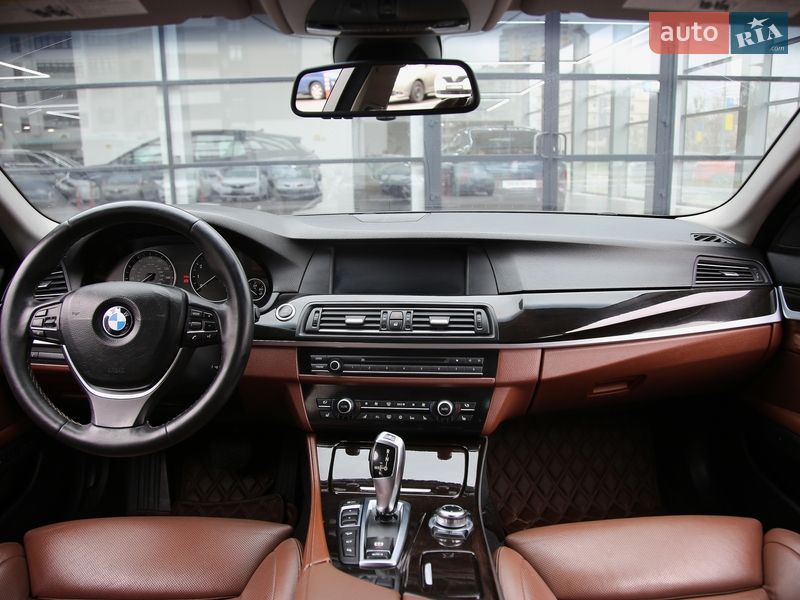Седан BMW 5 Series 2011 в Харькове фото 14 Седан BMW 5 Series 2011 в Харькове