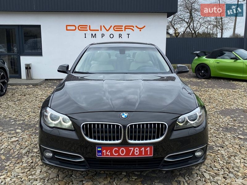 Седан BMW 5 Series 2013 в Самборе