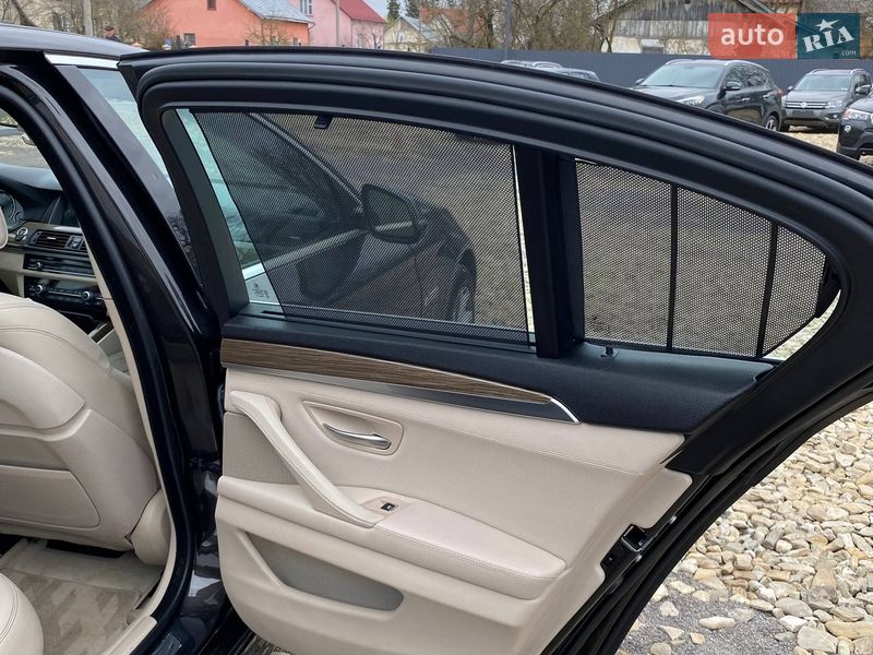 Седан BMW 5 Series 2013 в Самборе