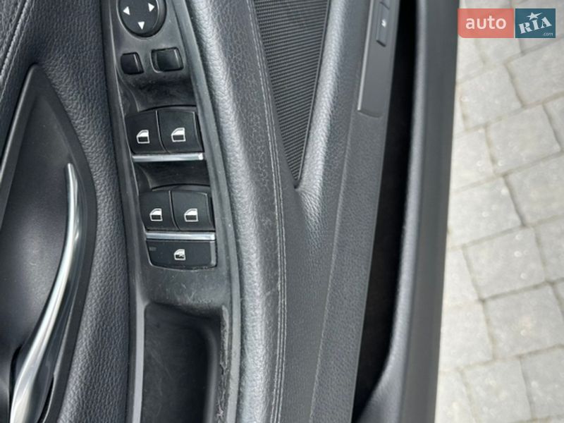 Седан BMW 5 Series 2014 в Хмельницькому