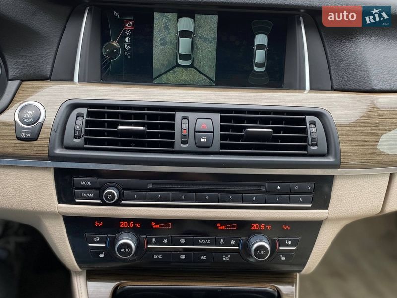 Седан BMW 5 Series 2013 в Самборе