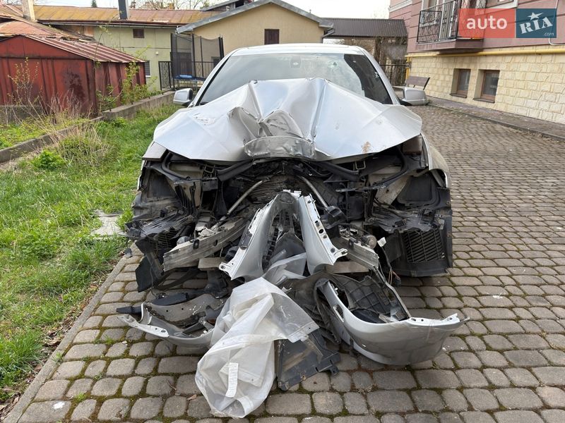 Седан BMW 5 Series 2012 в Коломые