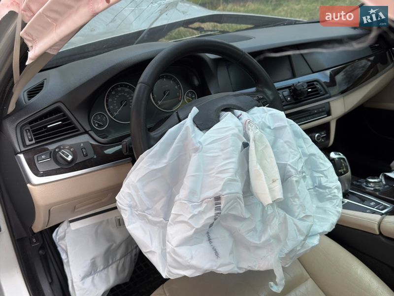 Седан BMW 5 Series 2012 в Коломые