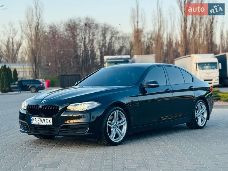 Седан BMW 5 Series 2014 в Кременчуці