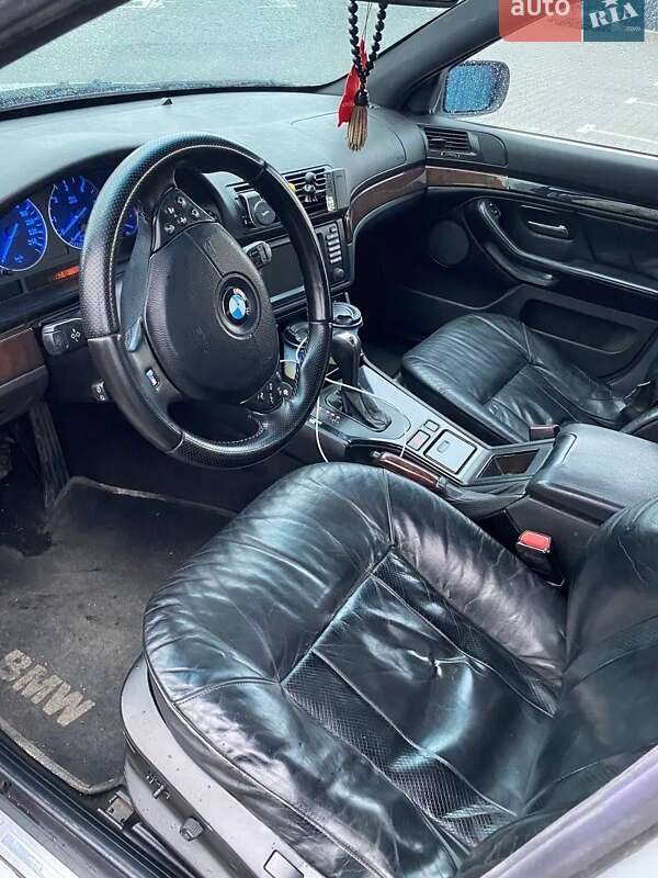 Седан BMW 5 Series 2002 в Виннице