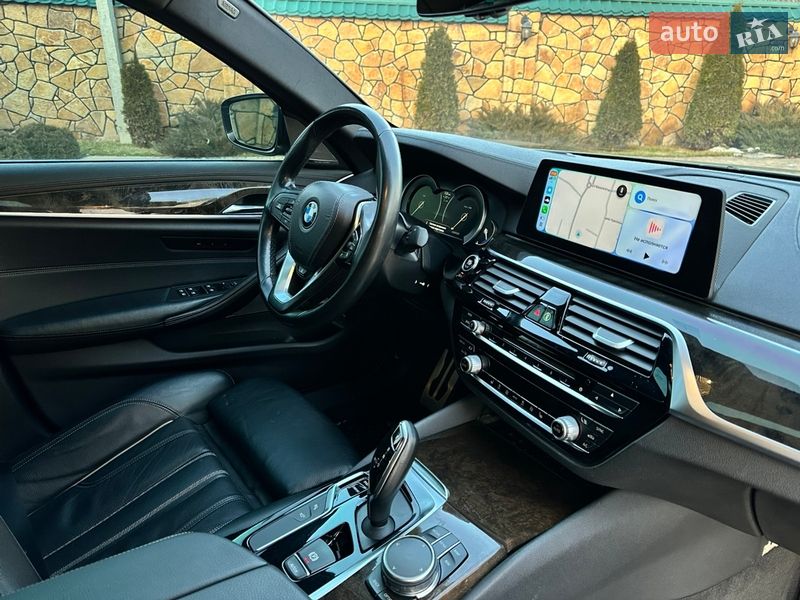 Седан BMW 5 Series 2017 в Виннице