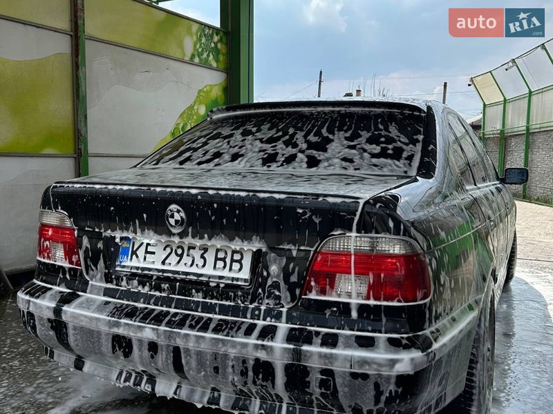 Седан BMW 5 Series 1997 в Днепре