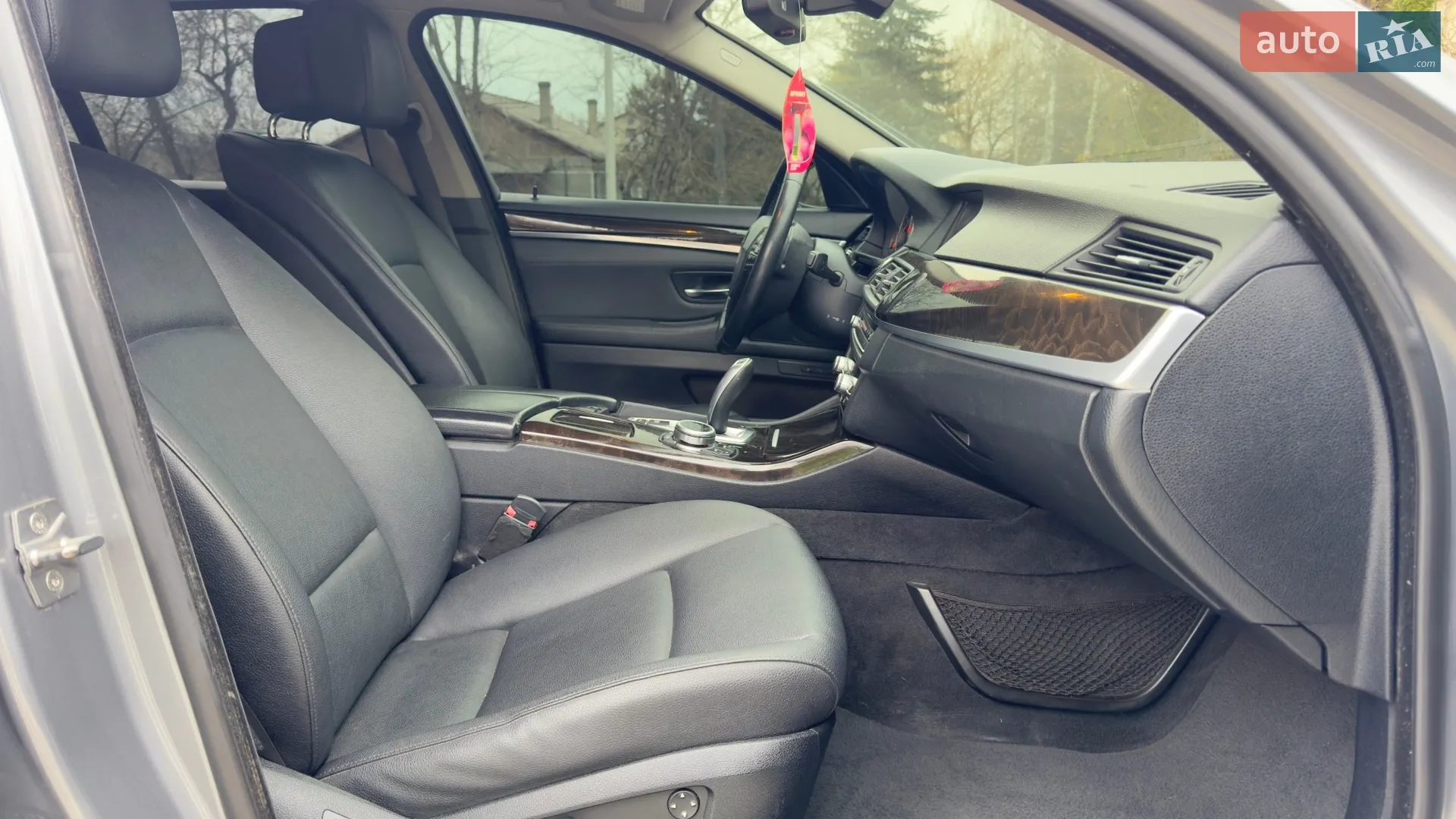2010 BMW 5er - мініатюра 17