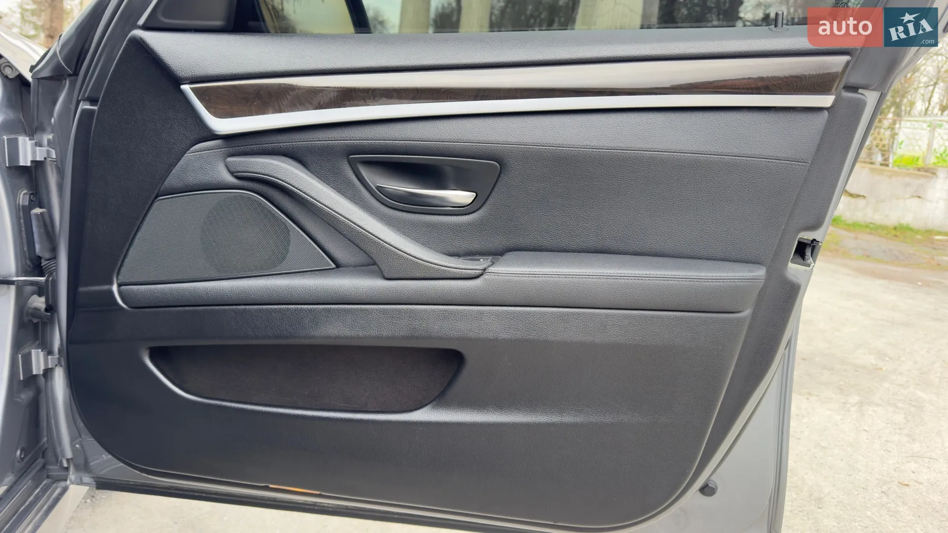 2010 BMW 5er - мініатюра 19