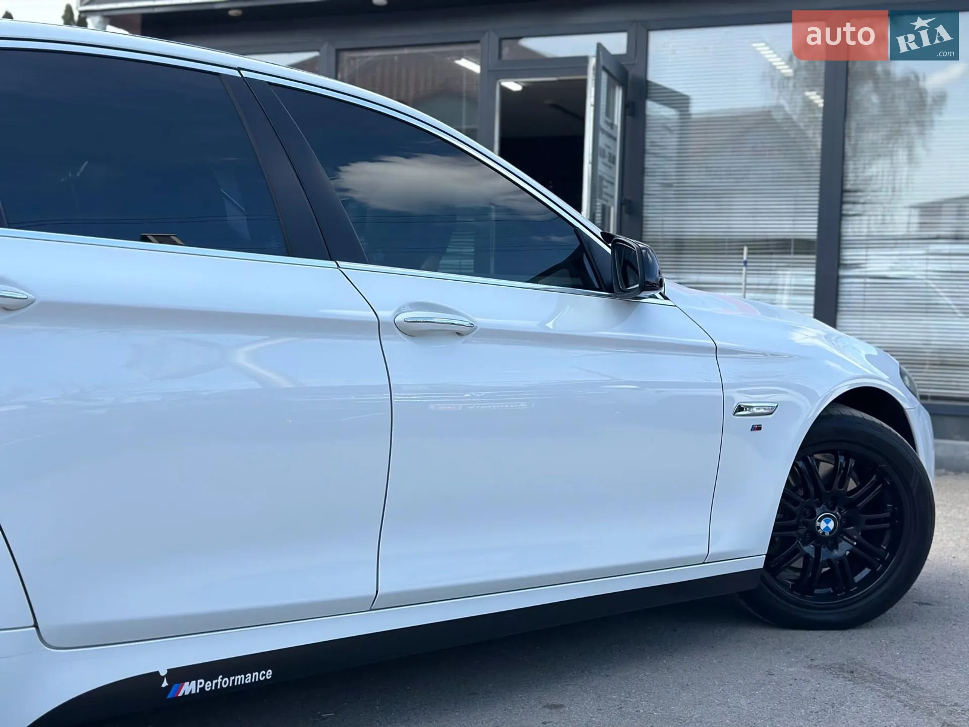 2013 BMW 5er - мініатюра 23