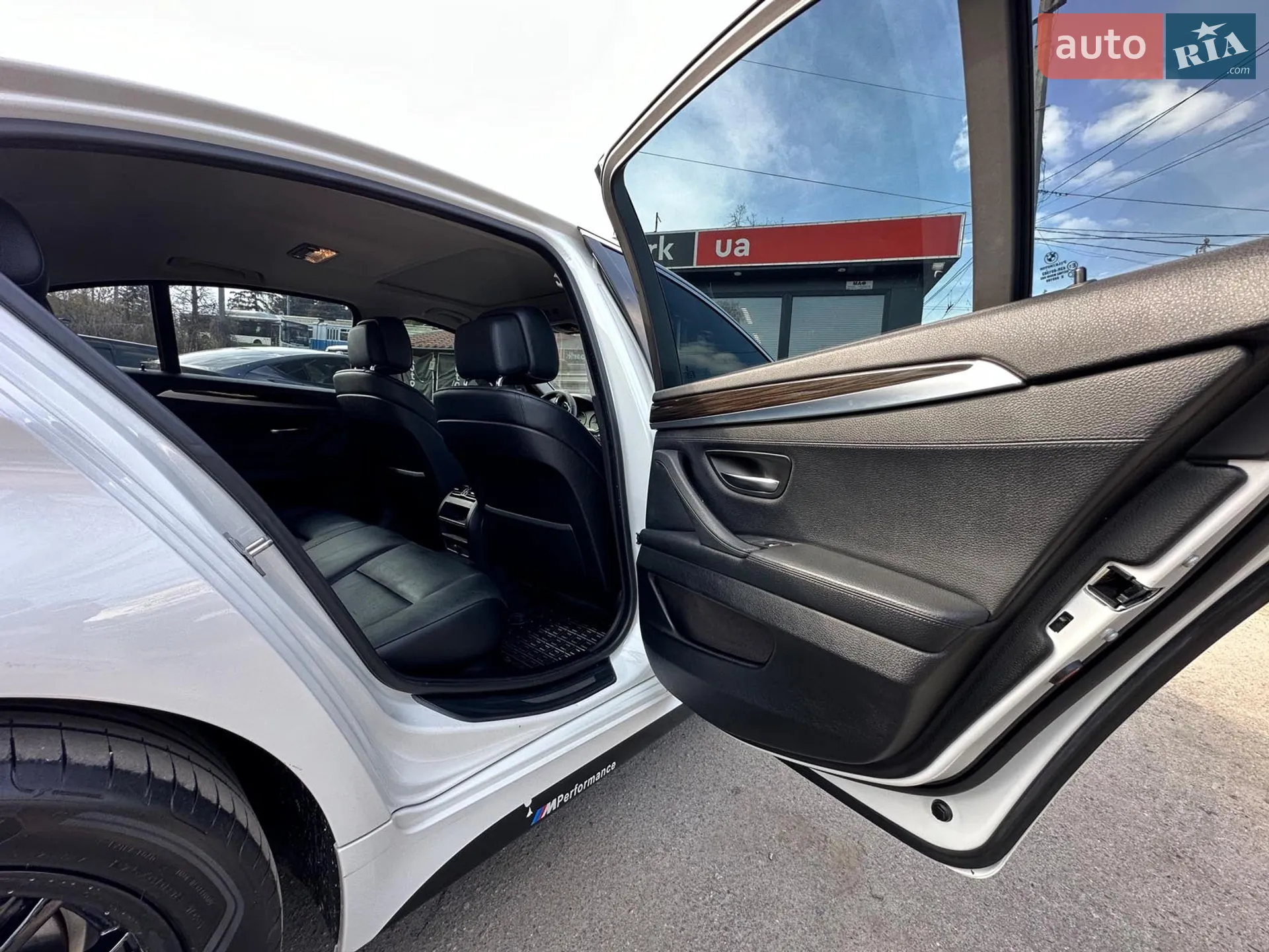 2013 BMW 5er - мініатюра 26