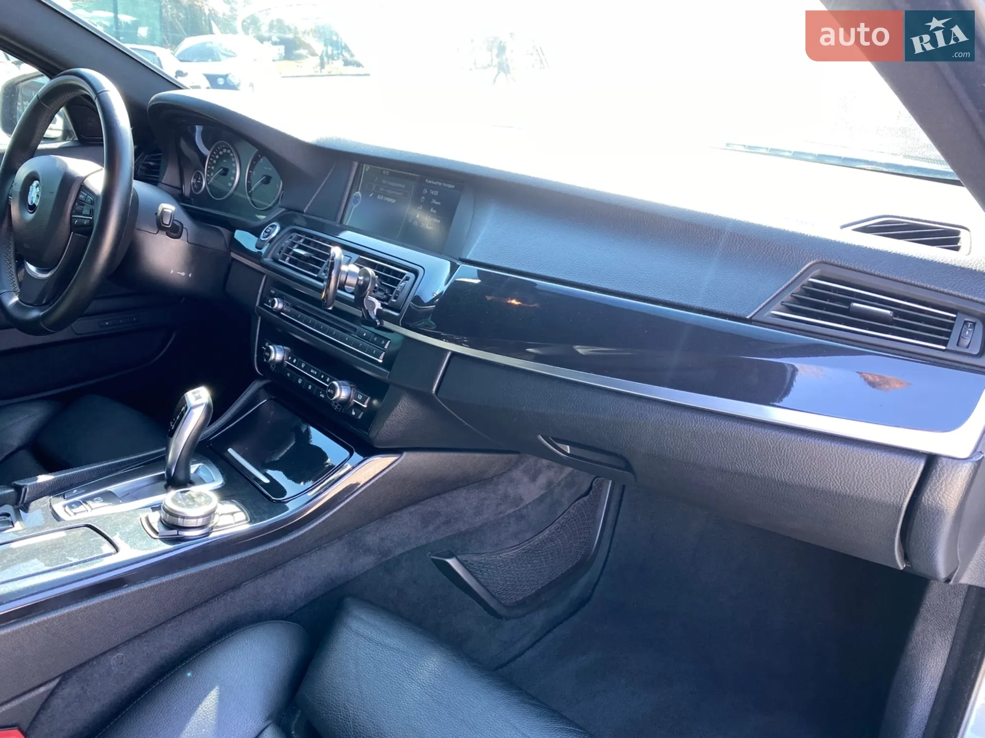 2010 BMW 5er - мініатюра 23