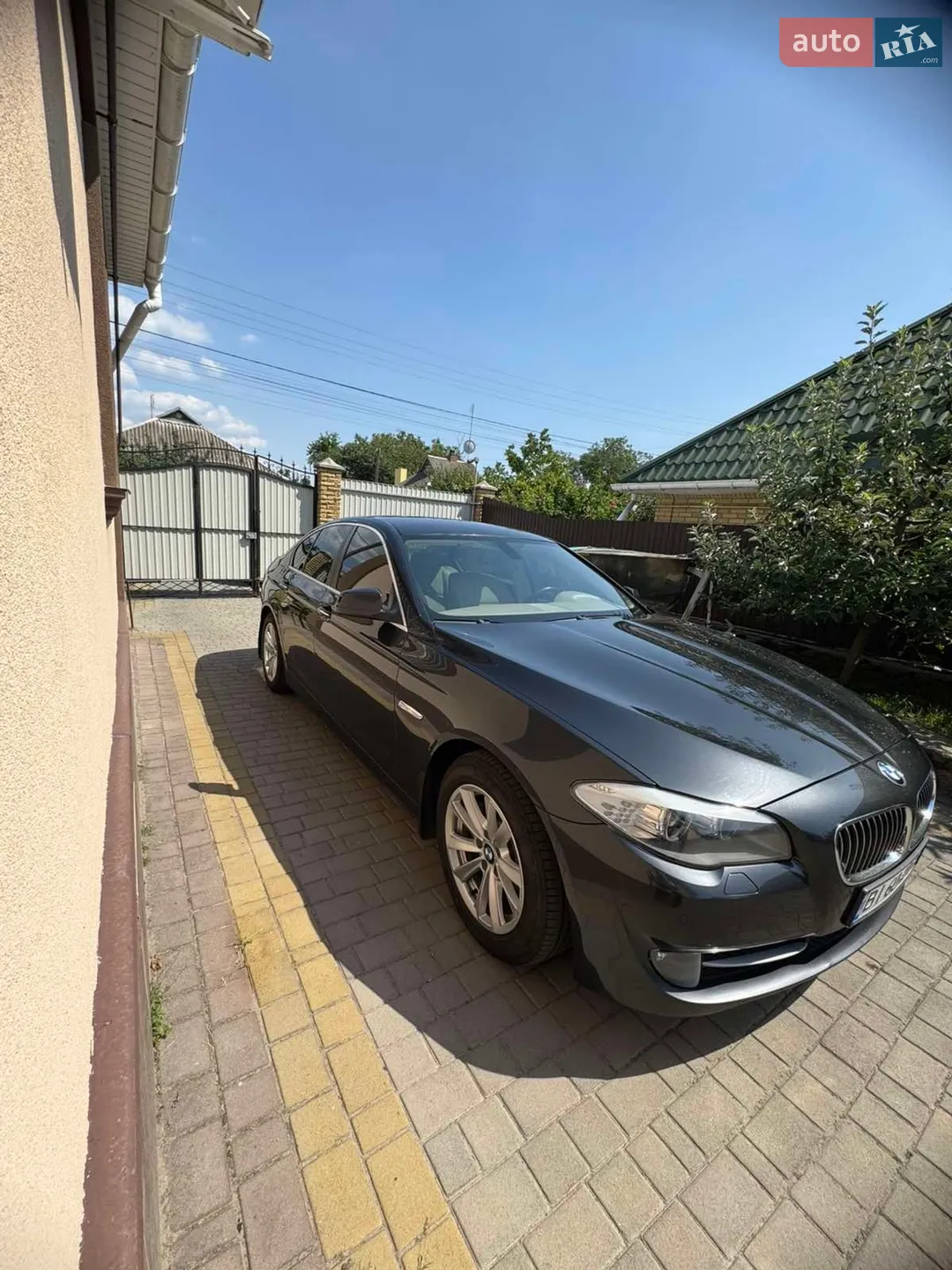 2012 BMW 5er - мініатюра 2