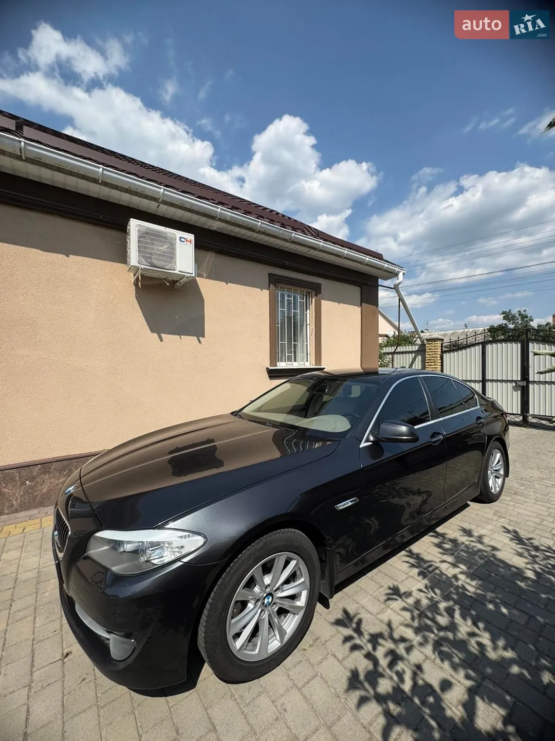 2012 BMW 5er - мініатюра 3