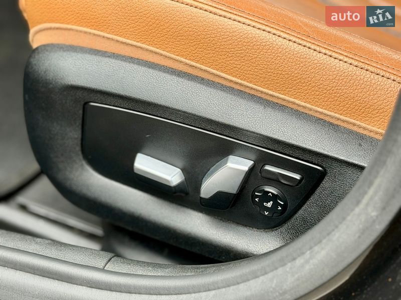 Седан BMW 5 Series 2017 в Ровно