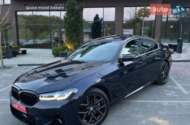 Седан BMW 5 Series 2018 в Ужгороді