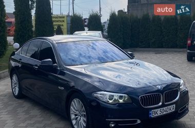 Седан BMW 5 Series 2014 в Сарнах