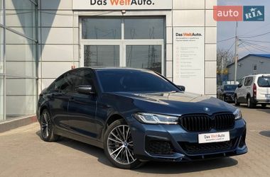 Седан BMW 5 Series 2022 в Чернівцях