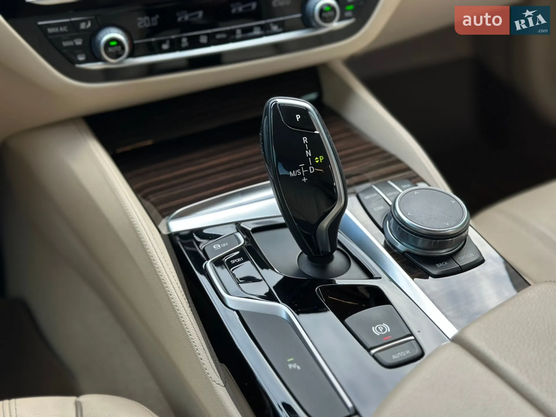 2017 BMW 5er - мініатюра 35