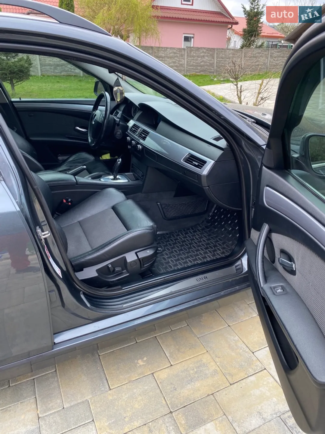 2010 BMW 5er - мініатюра 12