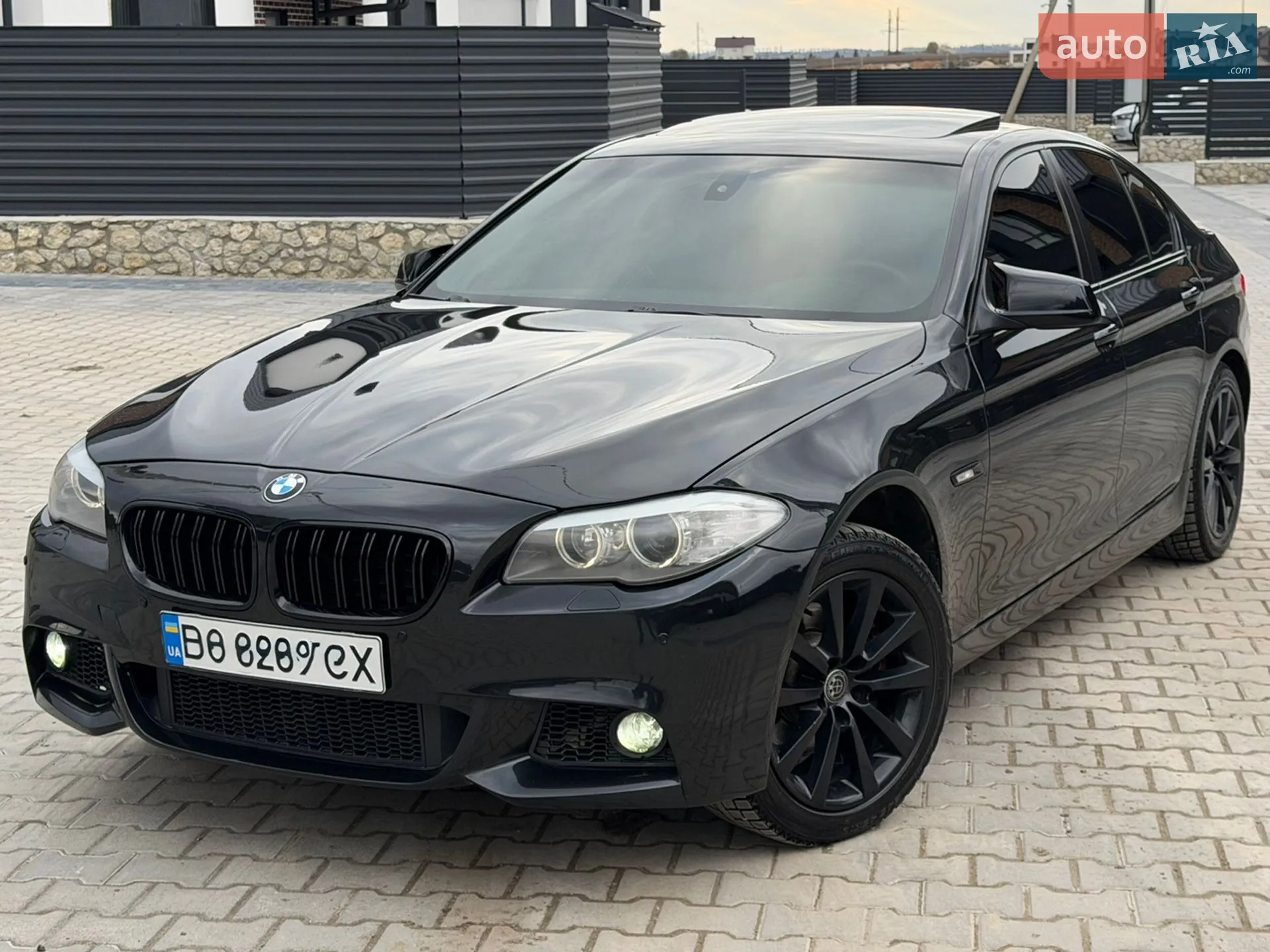 2010 BMW 5er - мініатюра 8