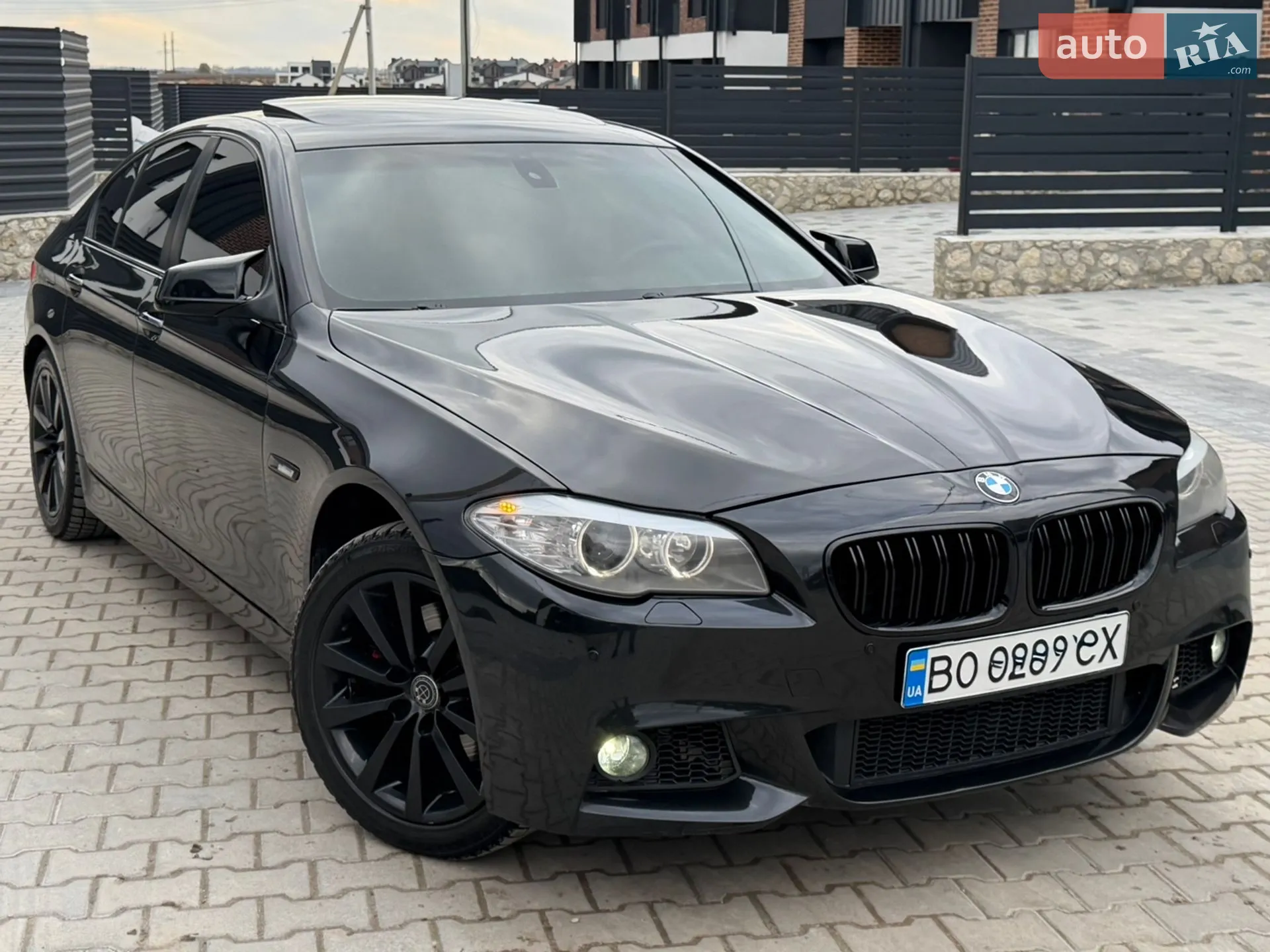2010 BMW 5er - мініатюра 11