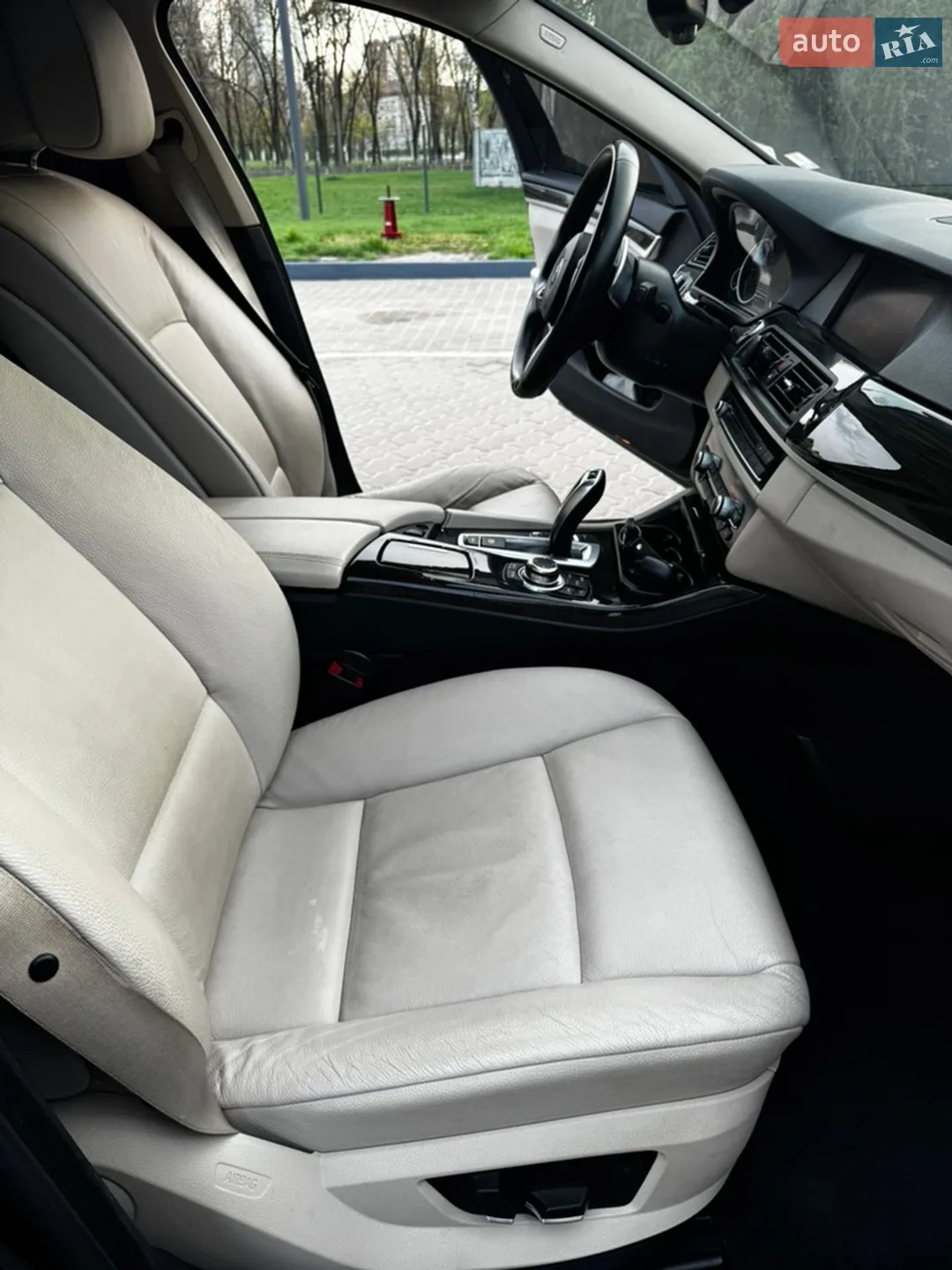 2012 BMW 5er - мініатюра 25