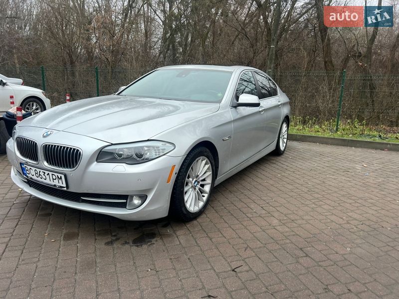 BMW 5 Series 2012