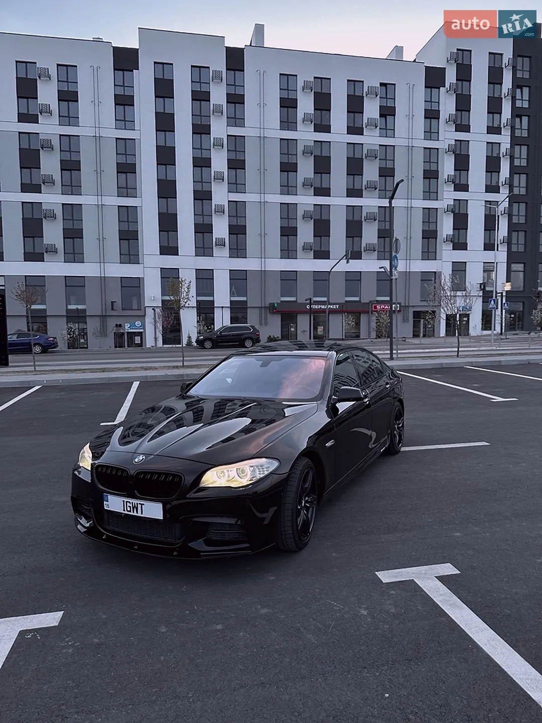 2013 BMW 5er - мініатюра 2