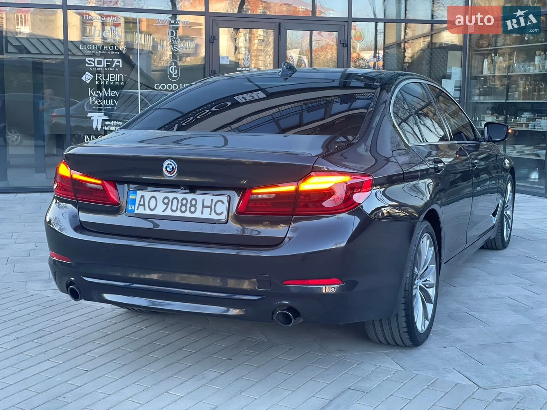 2017 BMW 5er - мініатюра 18