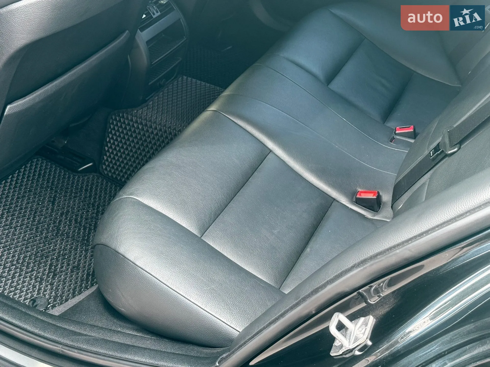 2013 BMW 5er - мініатюра 33