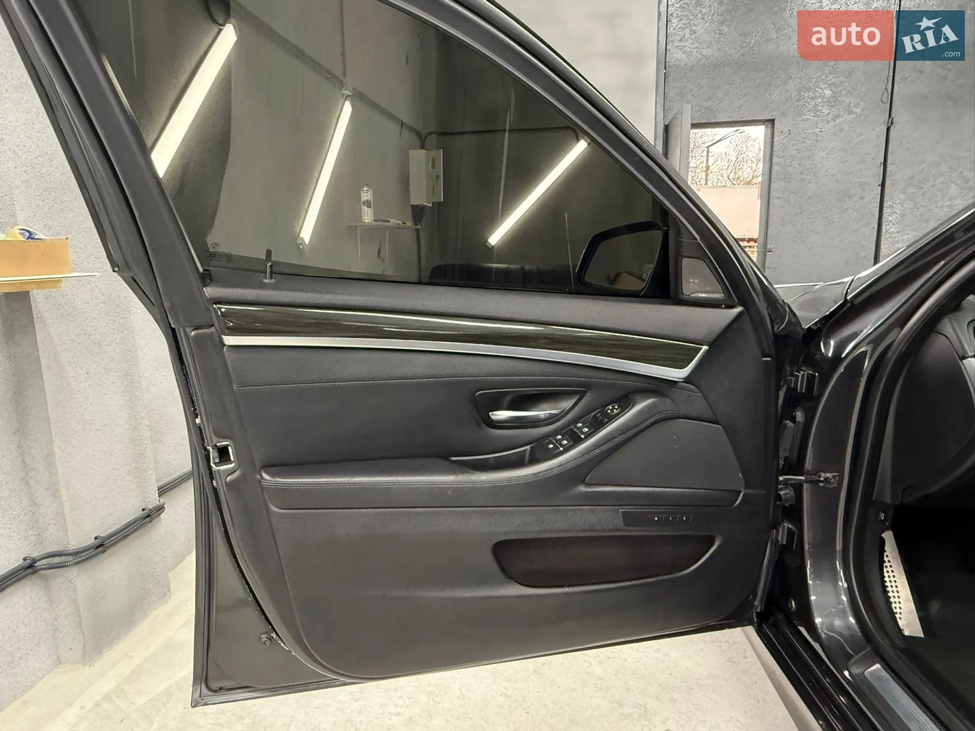 2013 BMW 5er - мініатюра 13