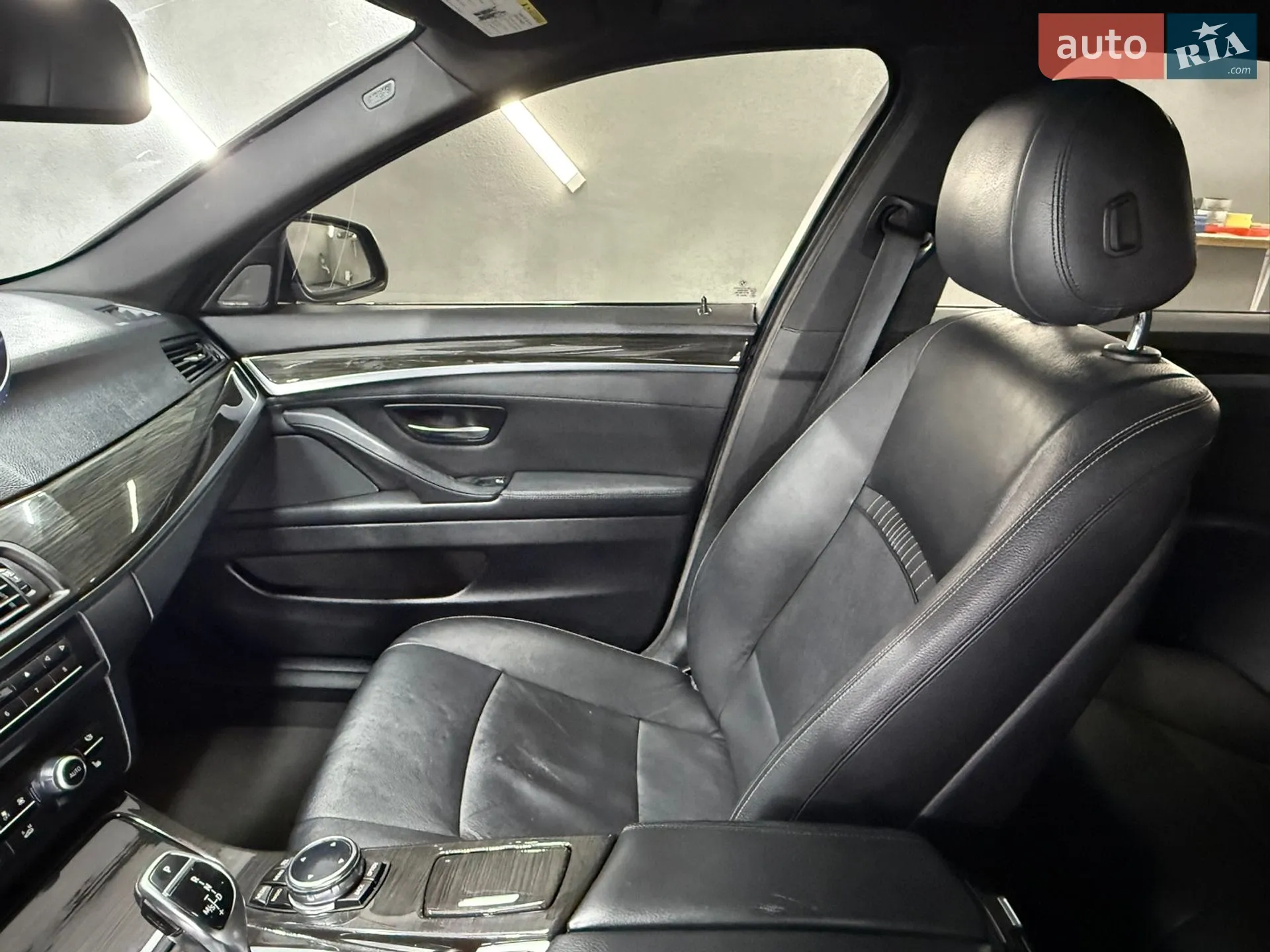 2013 BMW 5er - мініатюра 21