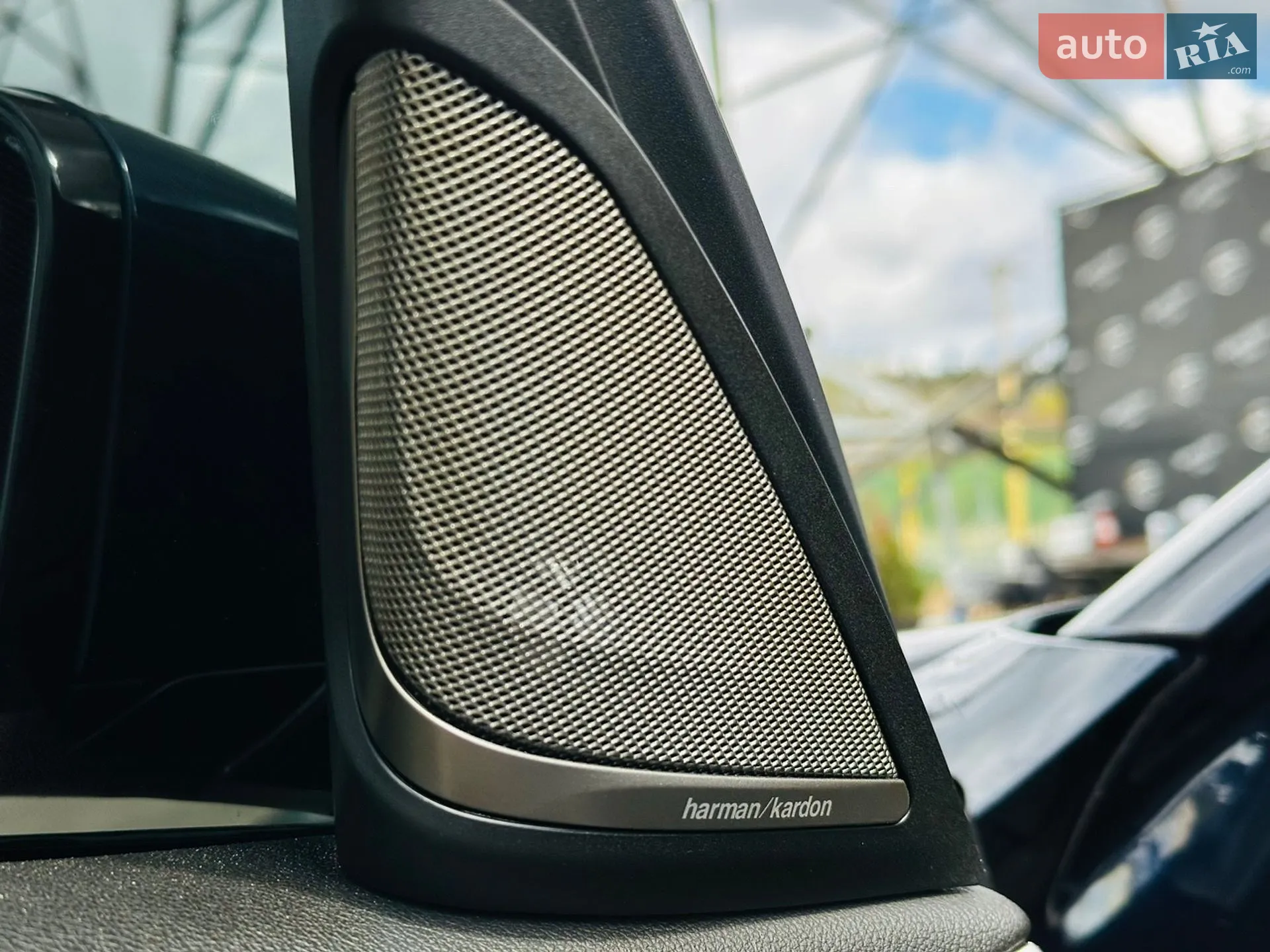 2017 BMW 5er - мініатюра 16