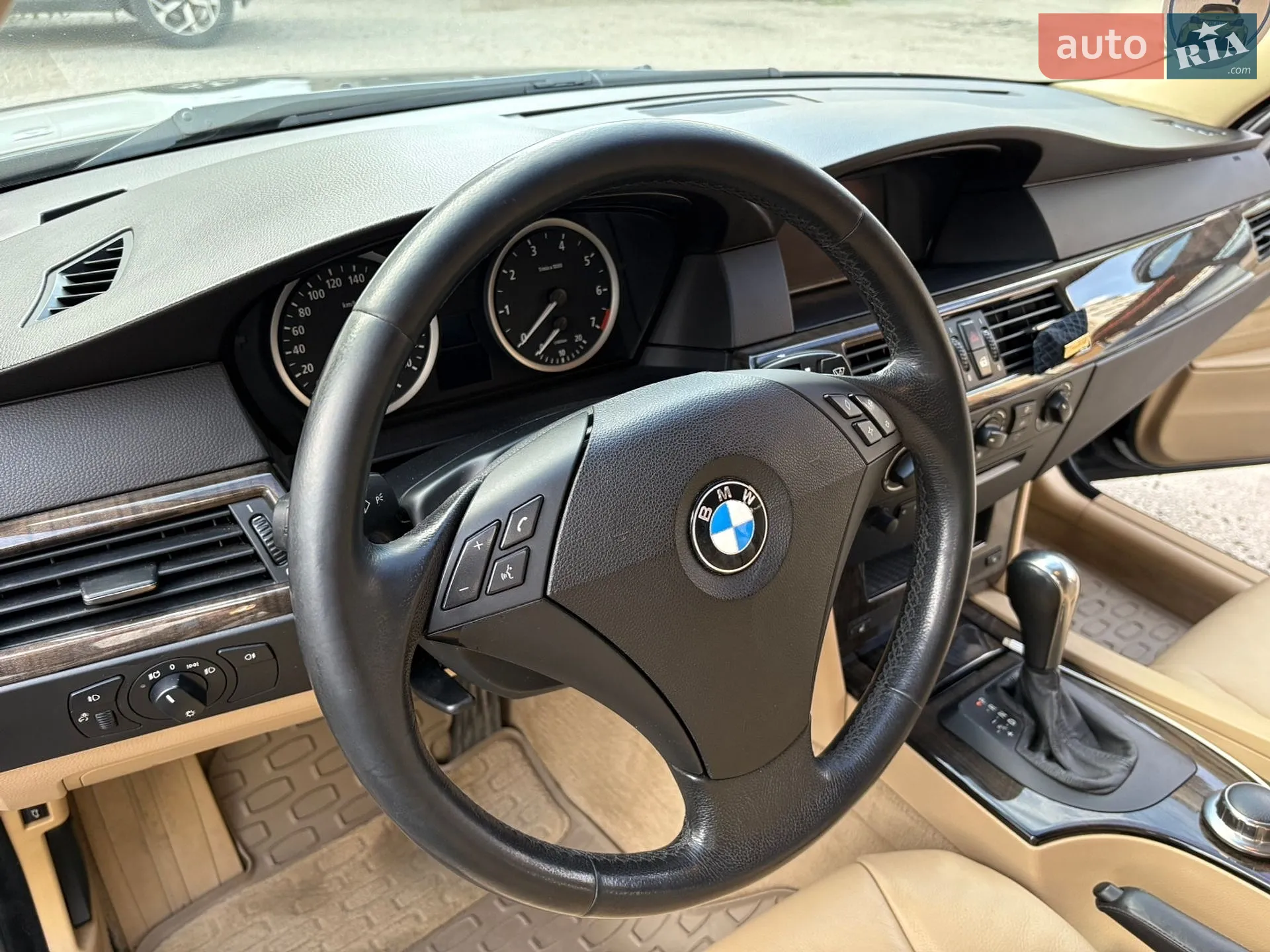 BMW 5 Series 2006 VIN WBANE31040B954145 фото оголошення 17 з 30