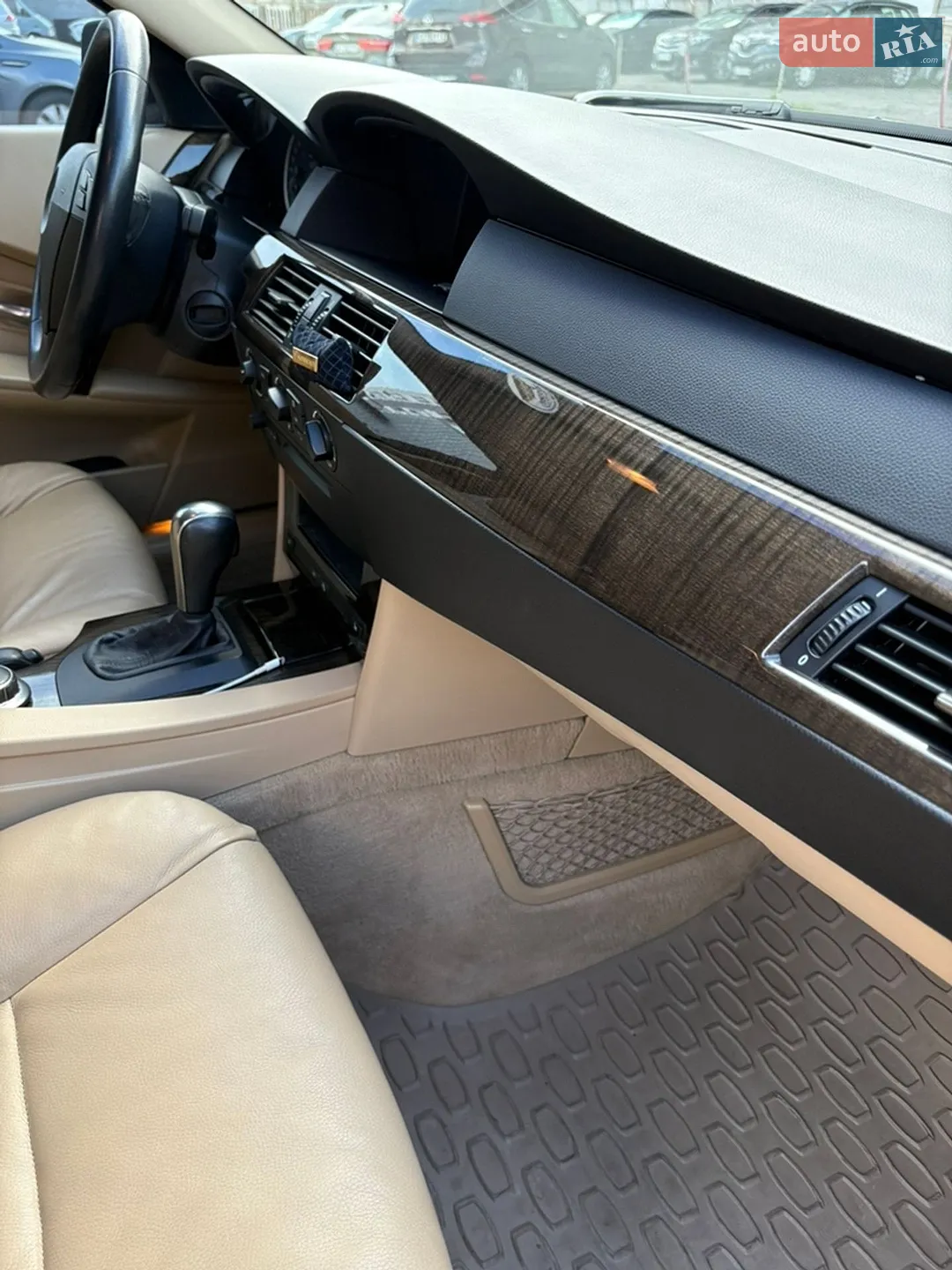 BMW 5 Series 2006 VIN WBANE31040B954145 фото оголошення 18 з 30
