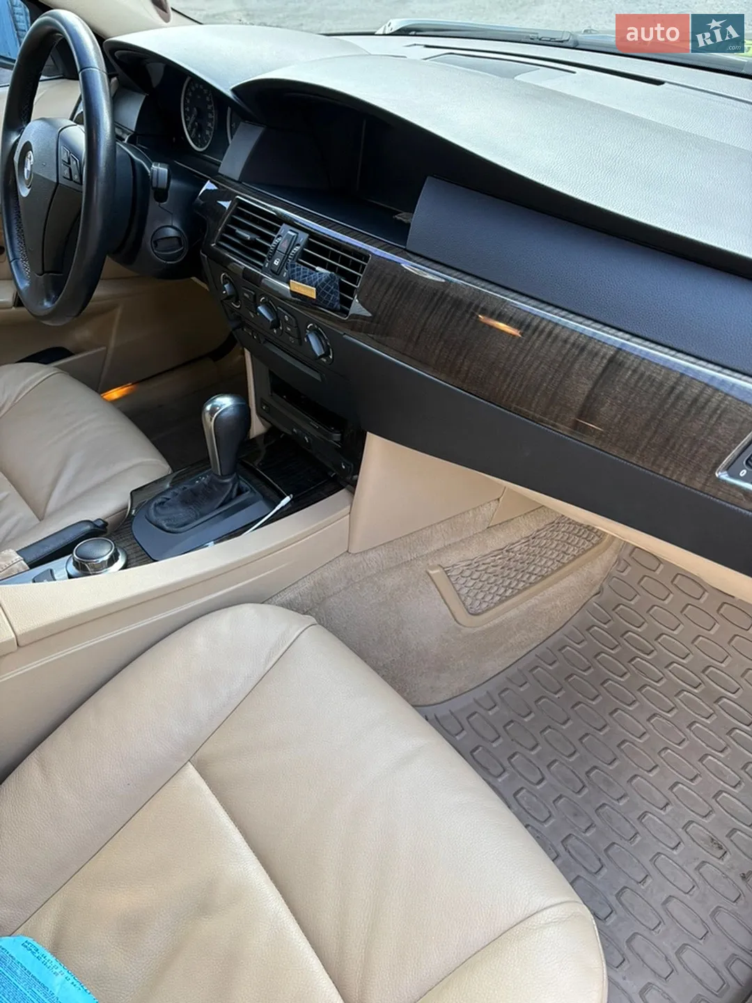 BMW 5 Series 2006 VIN WBANE31040B954145 фото оголошення 21 з 30