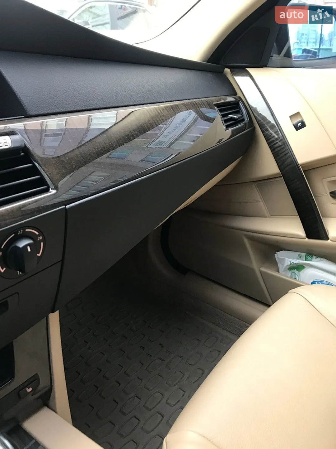 BMW 5 Series 2006 VIN WBANE31040B954145 фото оголошення 25 з 30
