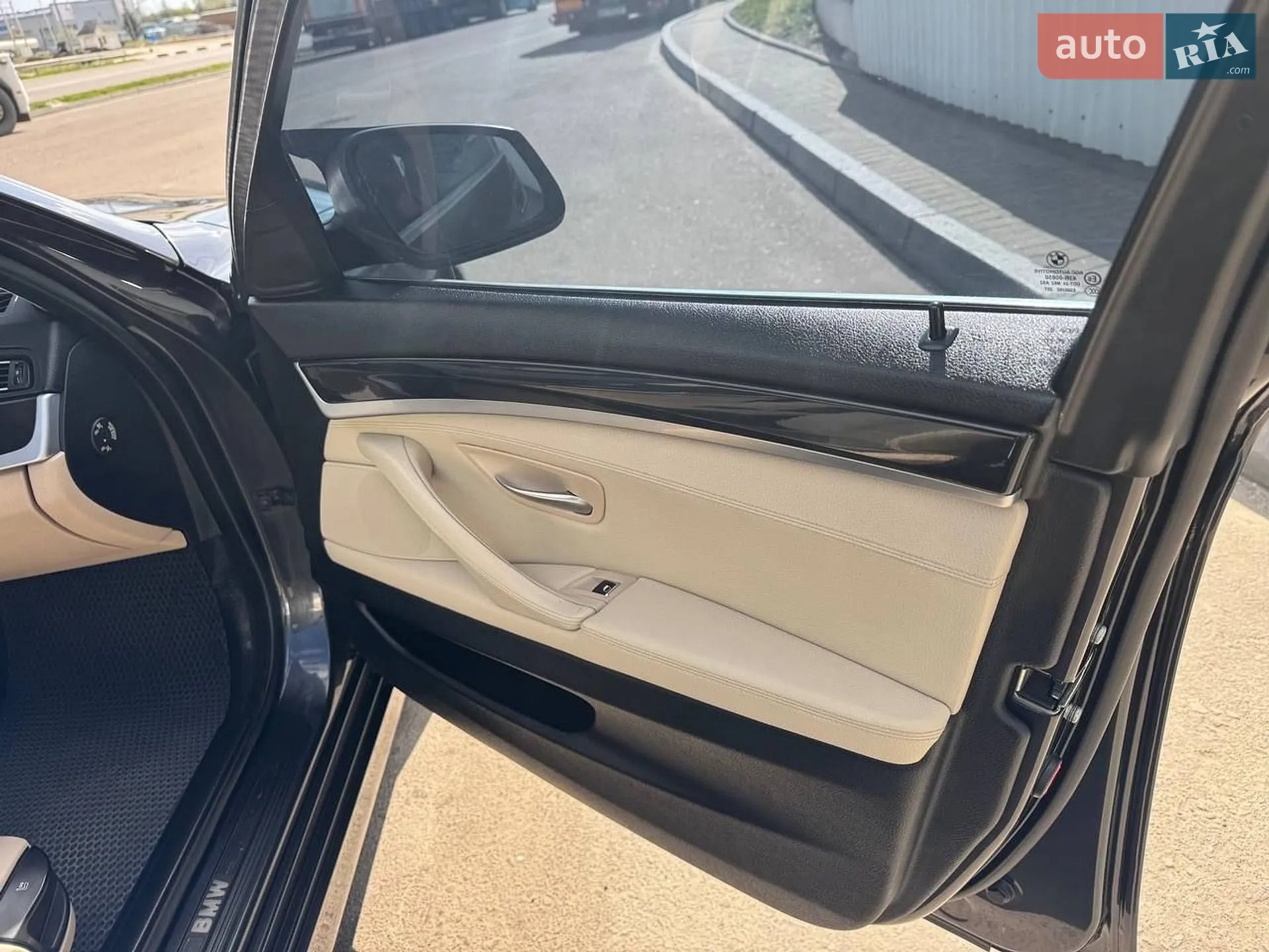 2012 BMW 5er - мініатюра 16