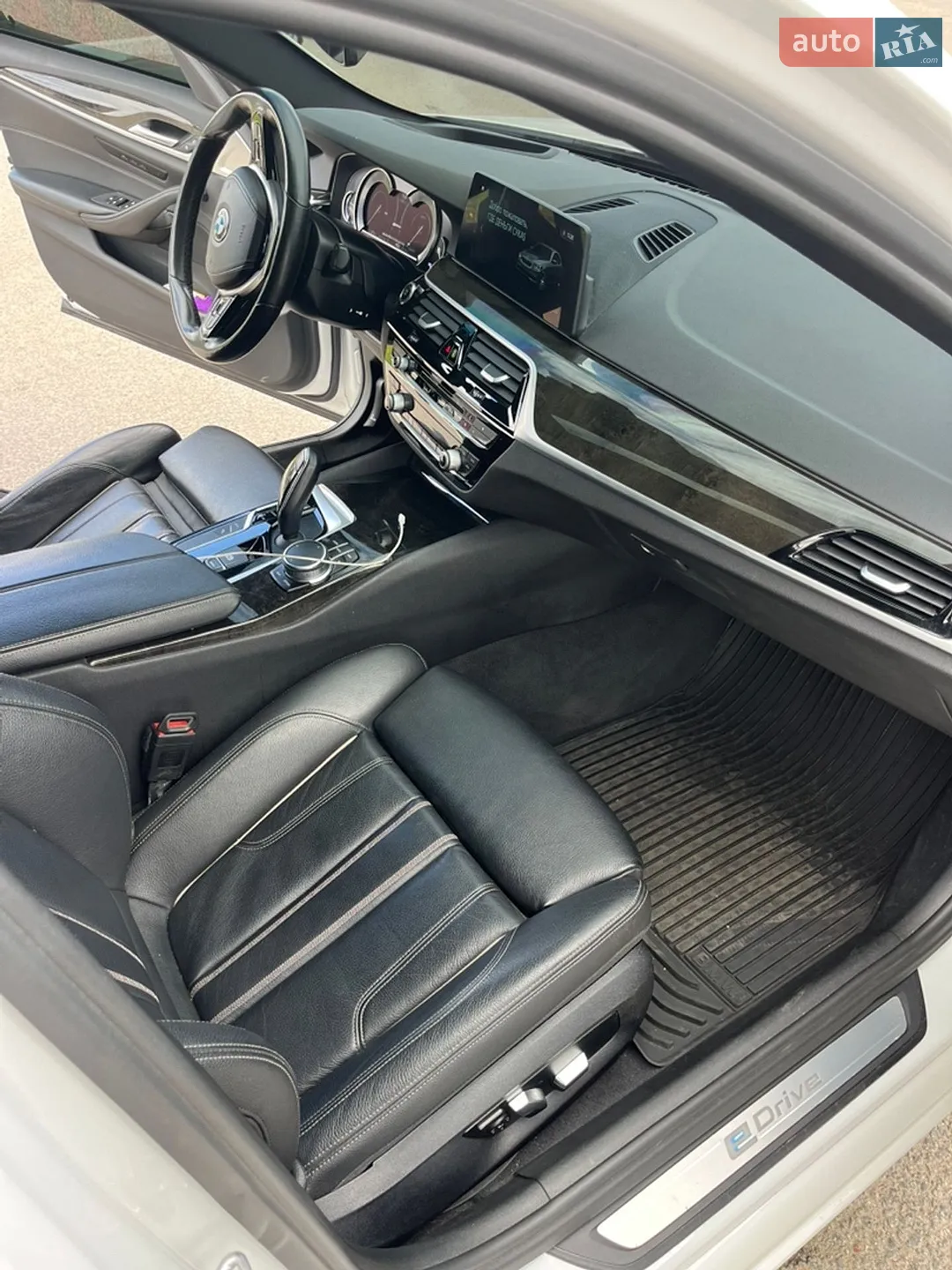 2017 BMW 5er - мініатюра 11