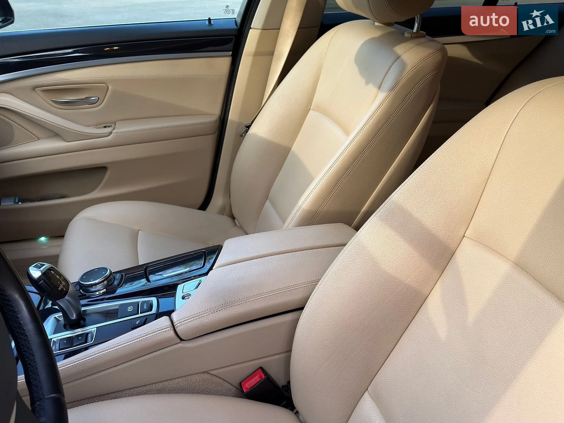 2013 BMW 5er - мініатюра 14