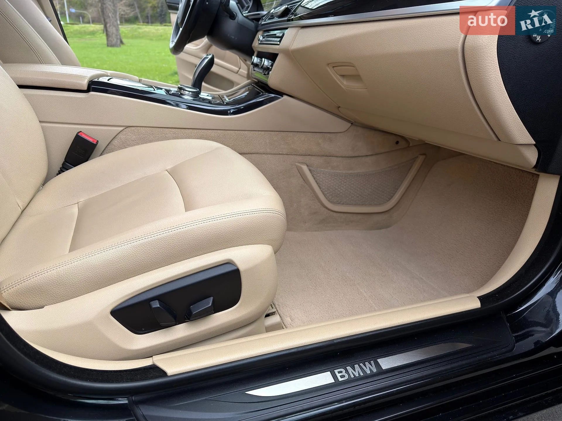 2013 BMW 5er - мініатюра 24