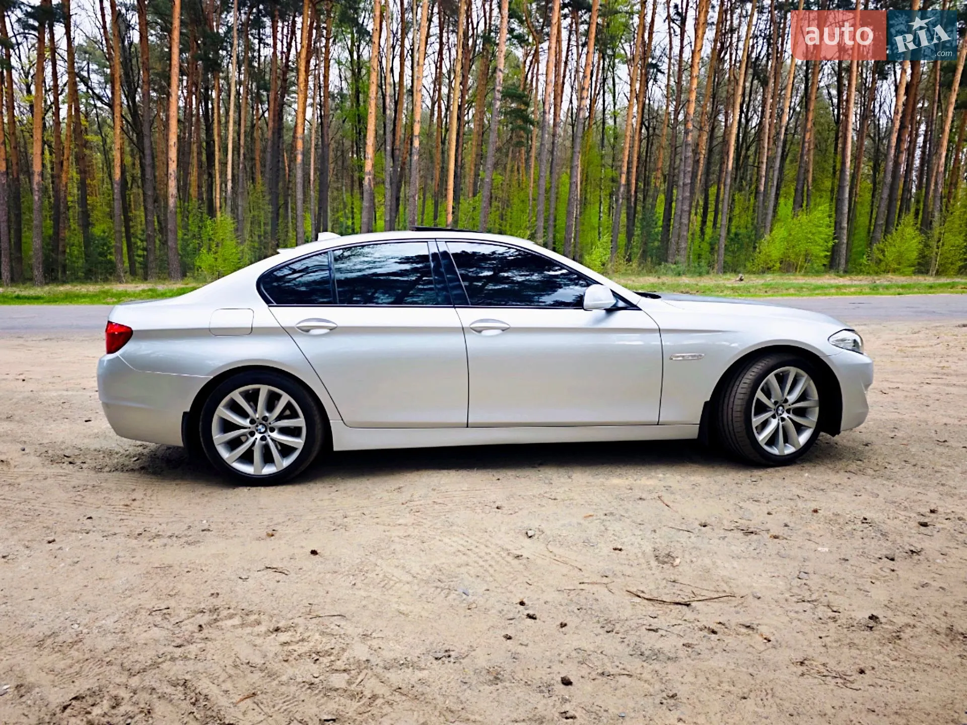 2010 BMW 5er - мініатюра 4