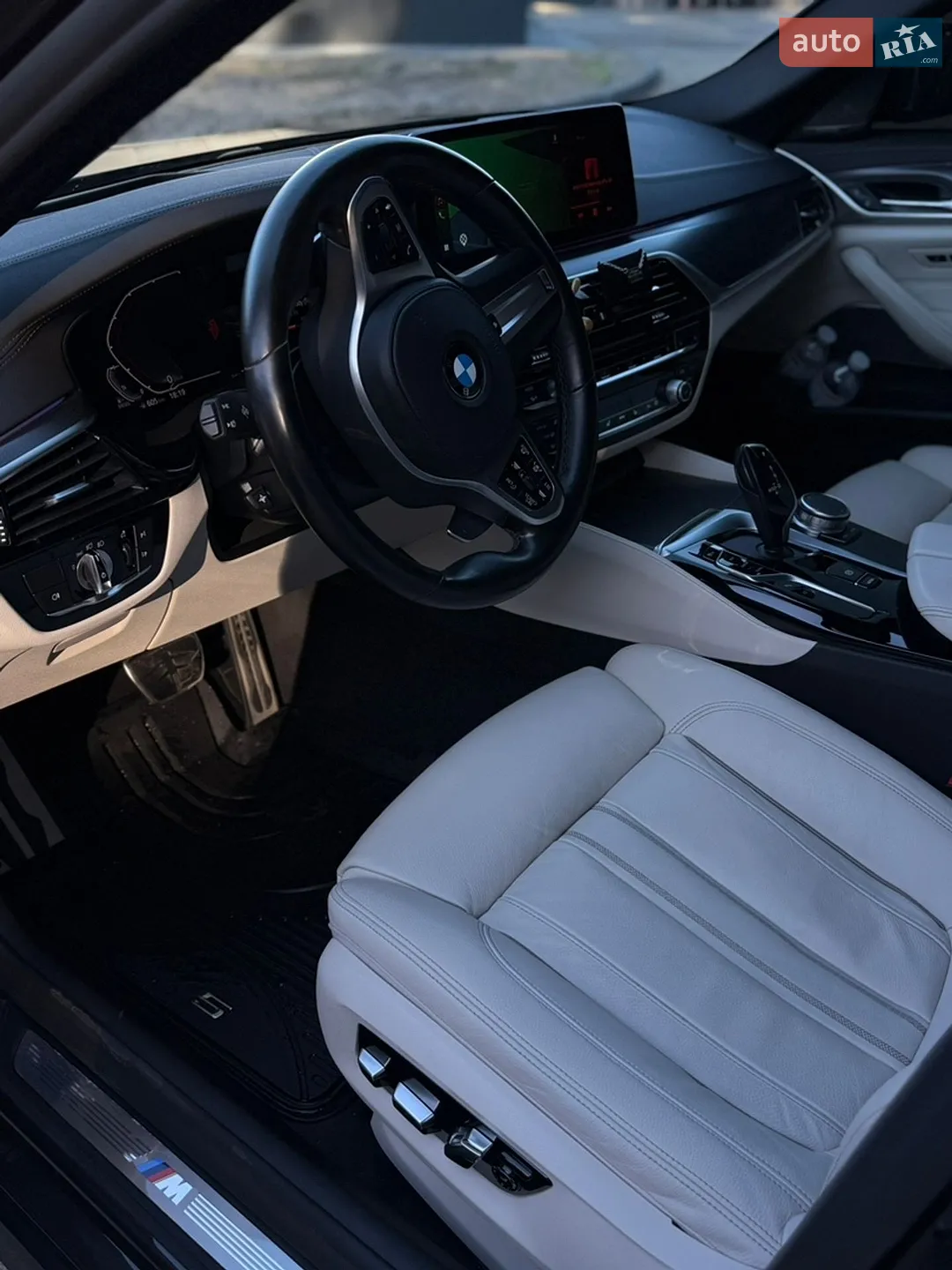 2020 BMW 5er - мініатюра 23